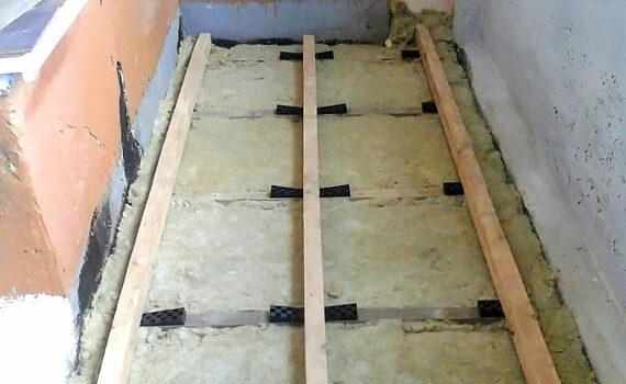 Утепление пола на балконе зимой